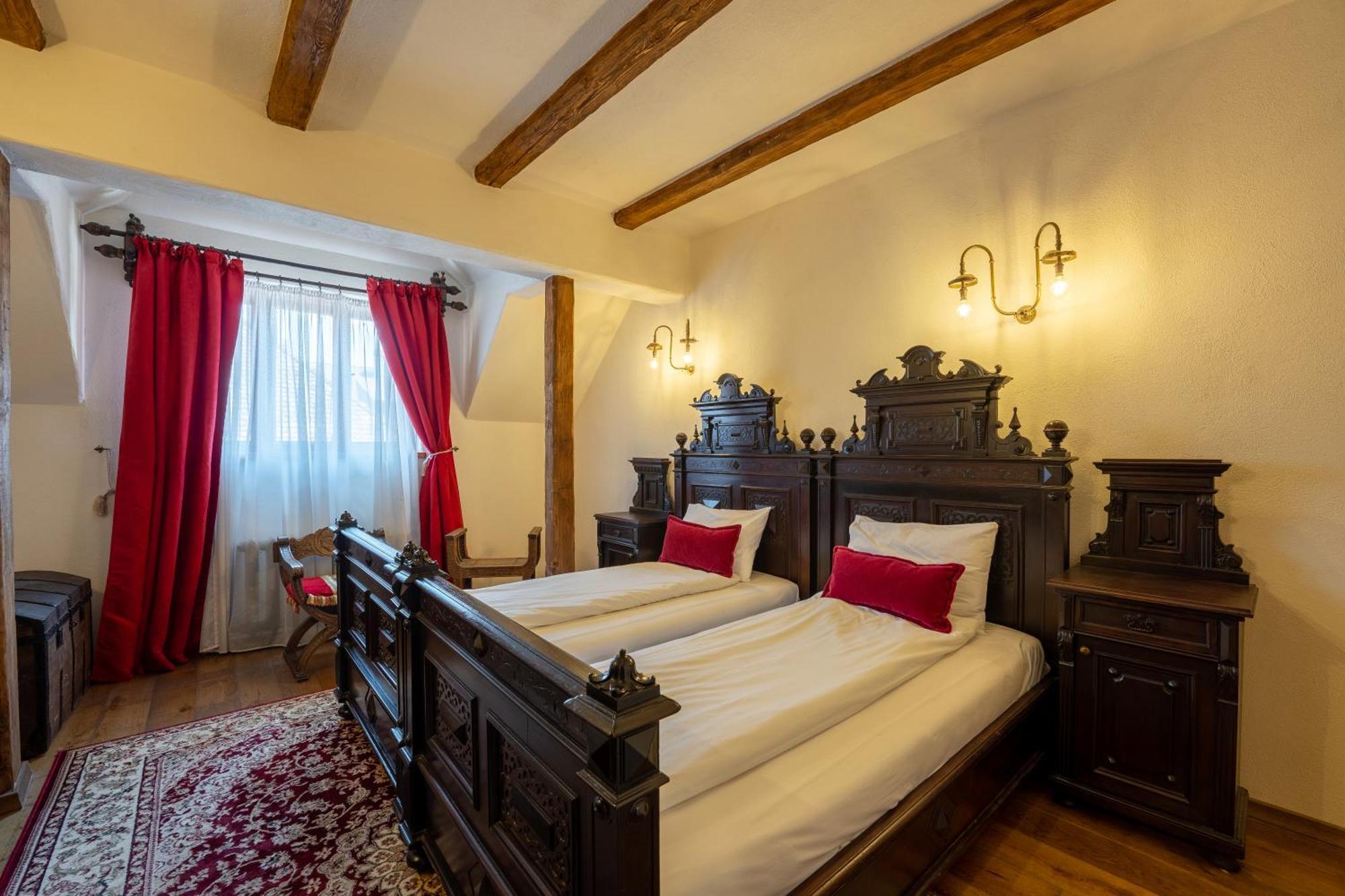 The Throne - M Museum Hotel Sighişoara Exterior foto